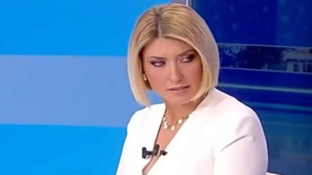 «Πάγωσε» on air η Σία Κοσιώνη – «Τι συνέβη;»