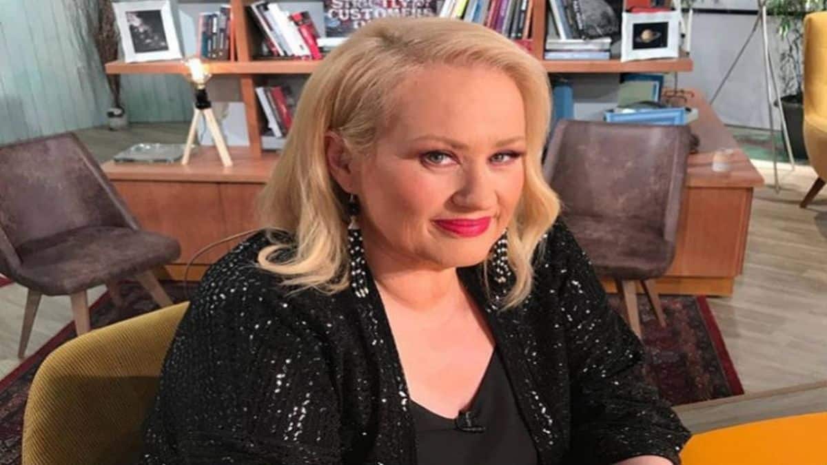 «Το 2023 δεν είναι εύκολη χρονιά διότι…»: Η Άση Μπήλιου προειδοποιεί και τα 12 ζώδια!