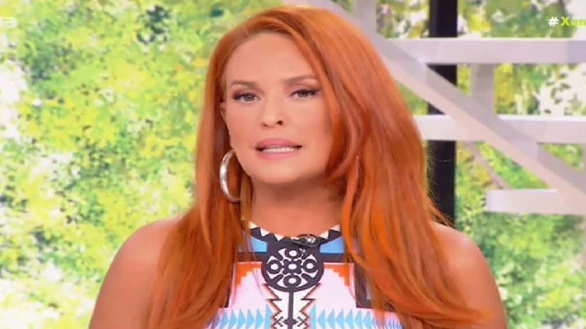 Έξαλλη η Σίσσυ Χρηστίδου – «Γιατί το συζητάμε όλη την βδομάδα;» (video)