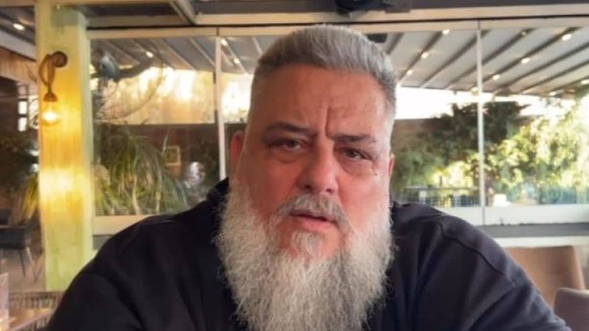 Ο Μιχάλης Μυτακίδης των Active Member προτείνεται για Νόμπελ Λογοτεχνίας