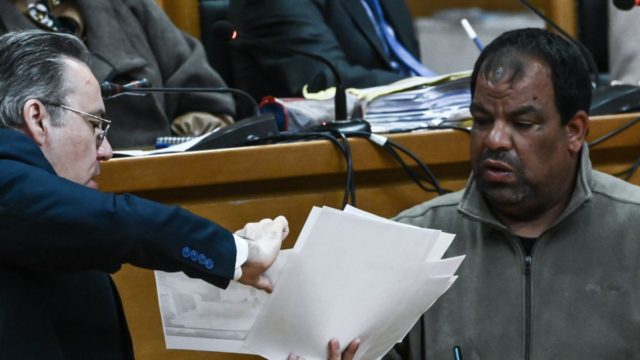 Σοκάρουν οι καταθέσεις των Αιγύπτιων ψαράδων στη δίκη της Χρυσής Αυγής: «Ήθελαν να μας σκοτώσουν, ευτυχώς ξεσηκώθηκε η γειτονιά» (video)