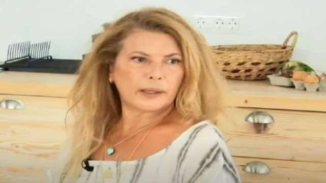 Αποκαλύψεις «φωτιά» Σοφίας Αλιμπέρτη: «Άρχισε να με γαργαλάει… Η ψυχή μου είχε περισσότερη ανάγκη» (Video)