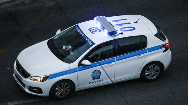 Πανικός στο Μαρκόπουλο: Μαθητής πυροβόλησε με αεροβόλο τον καθηγητή του μέσα στο σχολείο