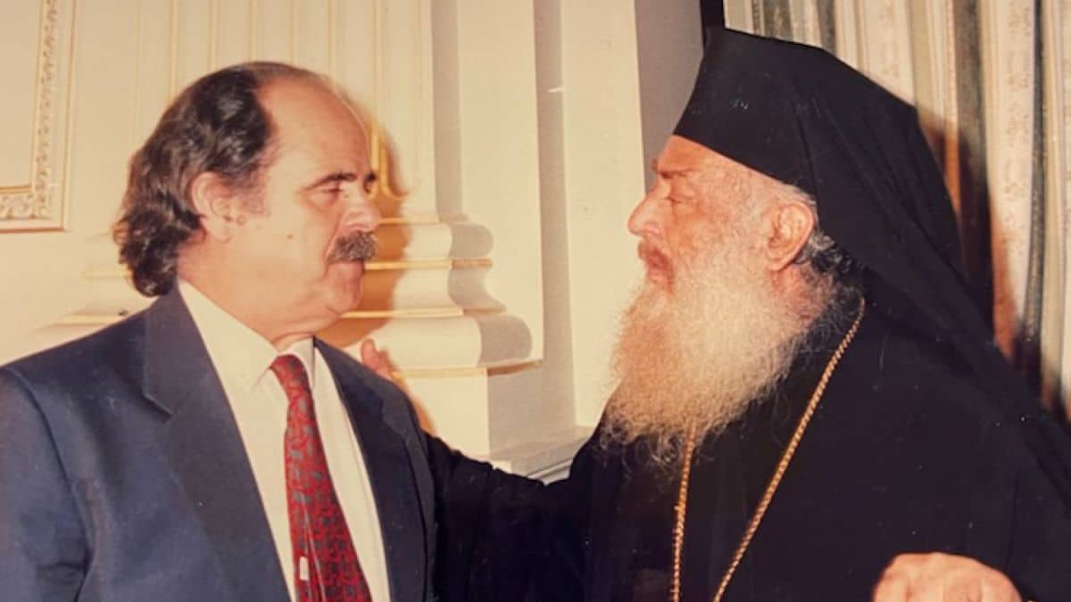 Βαρύ πένθος για το ΠΑΣΟΚ – Πέθανε ο πρώην υπουργός, Χρήστος Οικονόμου