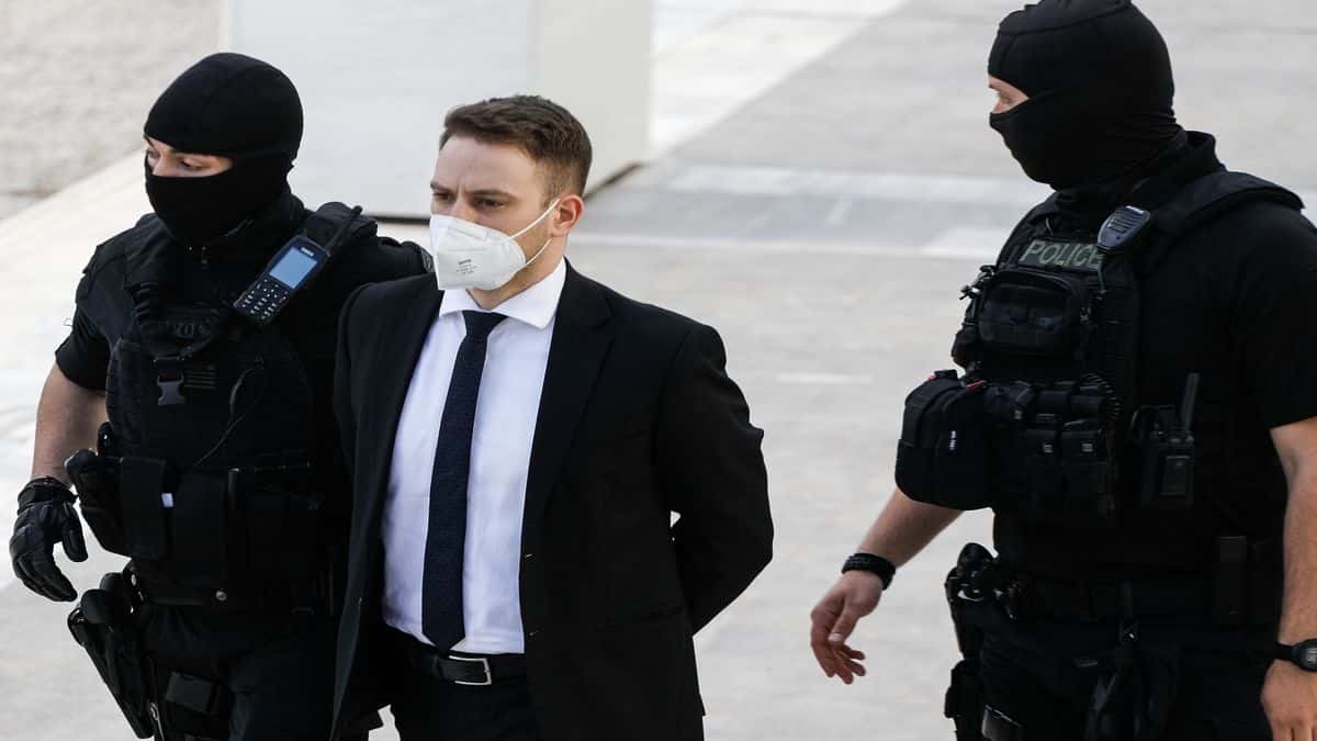 Μπάμπης Αναγνωστόπουλος: Τα 3 επιχειρήματα που θα ισχυριστεί στην δίκη για την «εν βρασμώ» δολοφονία της Καρολάιν