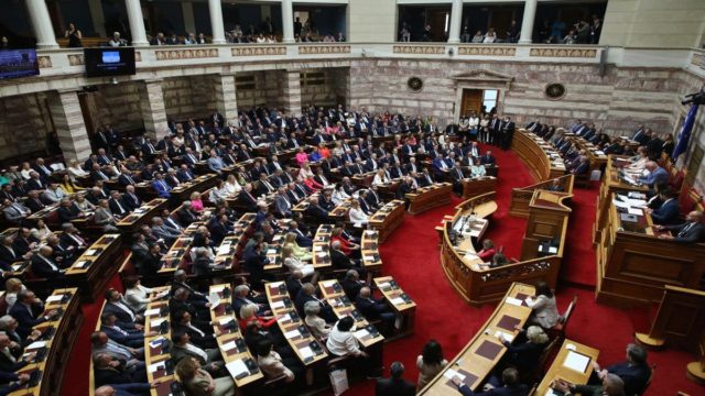 Εκλογές 2023: Ορκίζεται η νέα Βουλή – Live η διαδικασία