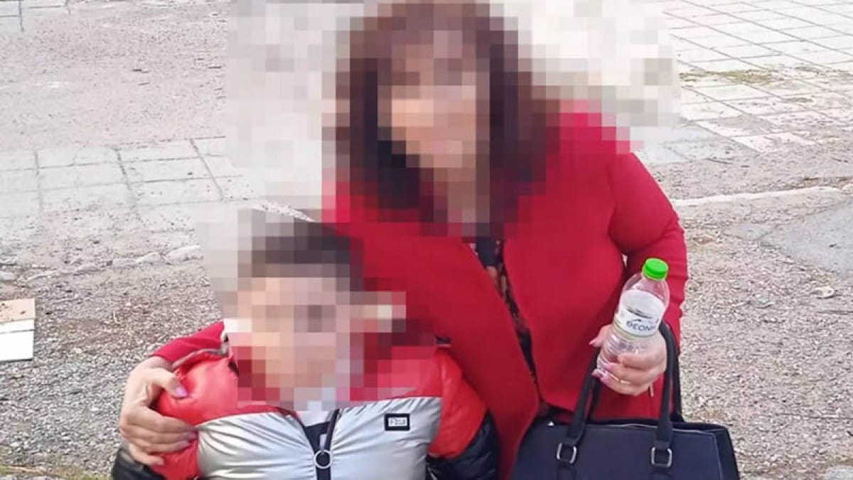Έγκλημα στην Χαλκιδική: «Λείπει δέρμα και μυς! Φέρει σκάγια σε διάφορα σημεία του σώματός του…» – Δύσκολο χειρουργείο για τον 8χρονο που είδε τον πατέρα του να δολοφονεί τη μητέρα του