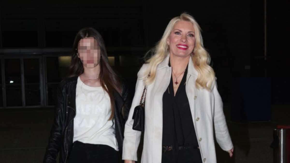 Κόλαφος η Ελένη Μενεγάκη για την κόρη της: «Η Λάουρα δε θέλει να…»