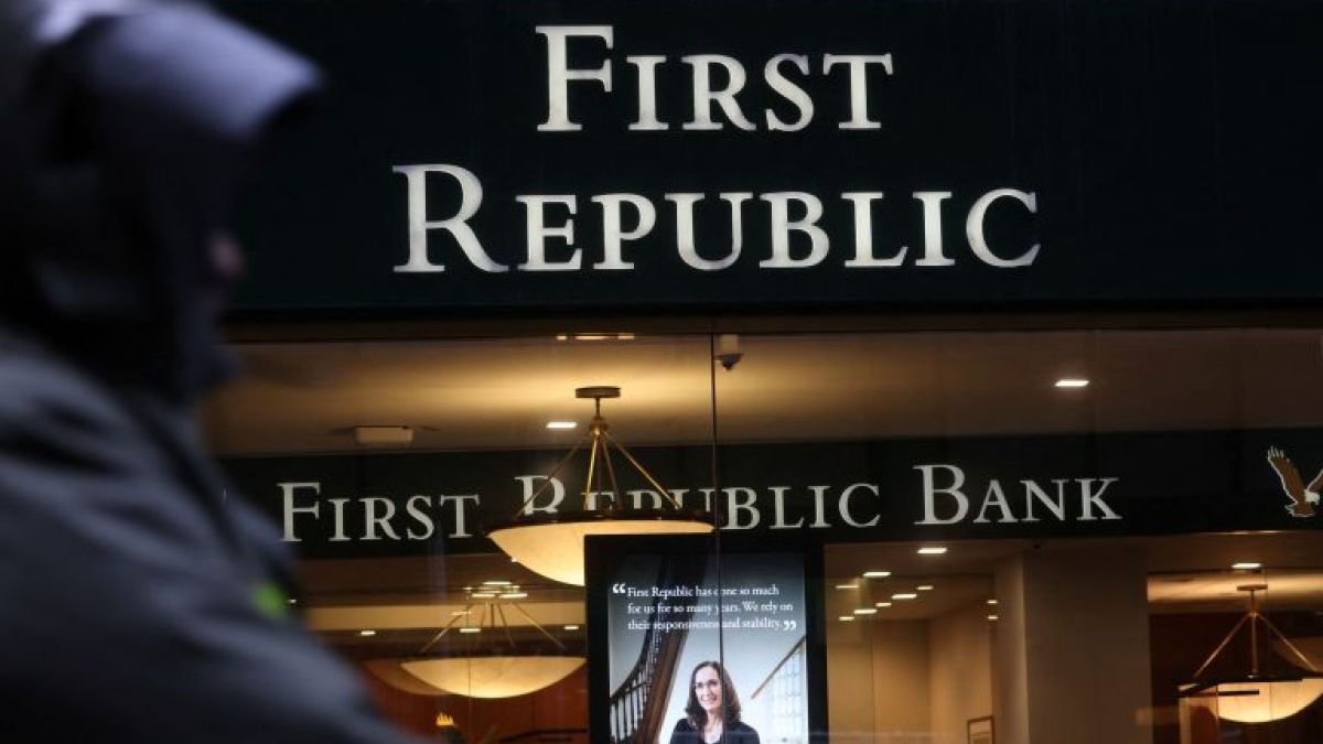 First Republic Bank: Κατέρρευσε η τράπεζα – Στην JPMorgan περνούν οι καταθέσεις