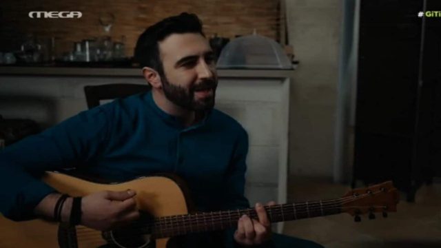 Η γη της ελιάς: Ο Πότης «καψουρεύει» την Άννα με τα τραγούδια του και το Twitter σκέφτεται την Ιουλία με τον Στάθη – «Δεν τελειώσατε αγαπημένο μου σιπ» (photo)