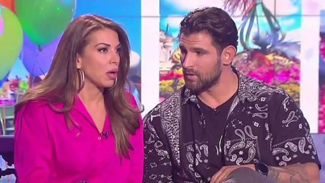 Αυτό είναι το δώρο του Ετεοκλή Παύλου για τη γιορτή της Ελένης Χατζίδου