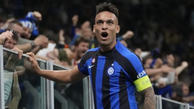 Champions league: Η Ίντερ «υπέταξε» την Μίλαν και την άφησε εκτός τελικού