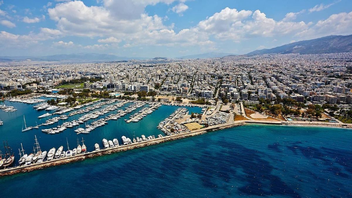 Στον Άλιμο κυκλοφορεί μια πολύ επικίνδυνη ασθένεια… Το καμένο ανέκδοτο της ημέρας (10/5)
