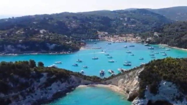 Μαργαριταρένιο: Το μικρό ελληνικό νησί, που θα αποφύγεις την πολυκοσμία και θα απολαύσεις τα πιο γαλανά νερά