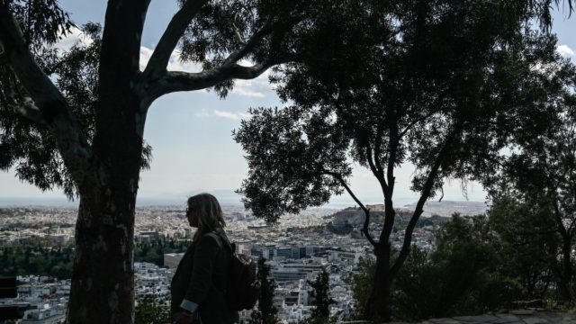 Μας πάνε… τρένο ακόμη και το καλοκαίρι τα Μερομήνια: «Ακόμη και στις πρώτες μέρες του Ιουνίου ο καιρός…»