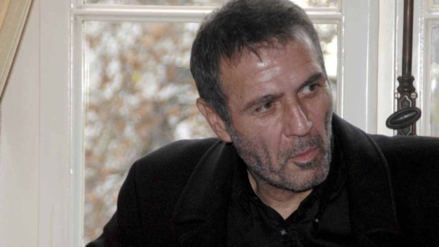Απίστευτη μεταμόρφωση: Έτσι θα ήταν σήμερα αν ζούσε ο Νίκος Σεργιανόπουλος! (photo)