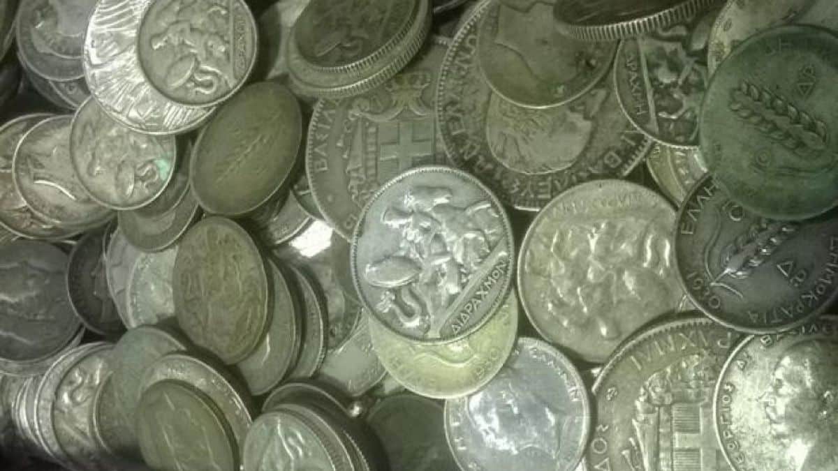 Το νόμισμα των 100 Δραχμών που θα σας κάνει πλούσιους – Κοστίζει μια περιουσία σήμερα!