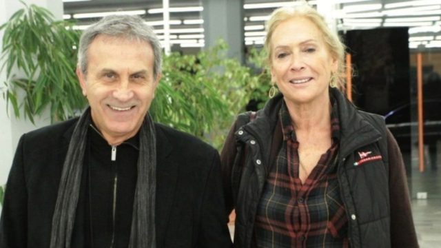 Ονειρεμένη βίλα: Αυτό είναι το κλασικό και πολυτελές σπίτι του Γιώργου Νταλάρα στη Φιλοθέη (photos)