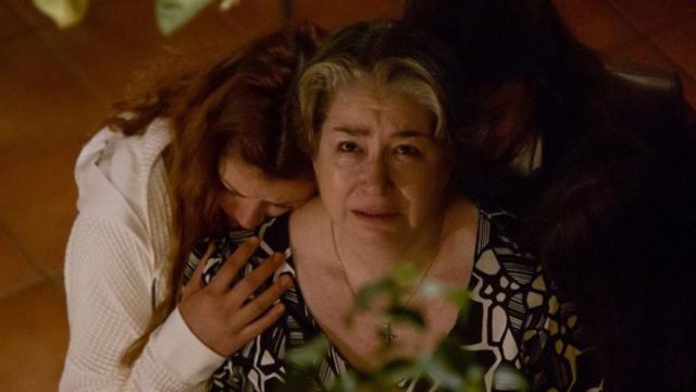 Παγιδευμένοι: «Μαμά, ο μπαμπάς…» – Σκηνές αρχαίας τραγωδίας μετά τη δολοφονία του Κοσμά
