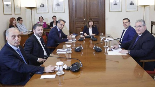 Εκλογές 2023: Τι ανέφεραν οι πολιτικοί αρχηγοί στη σύσκεψη – Όλο το παρασκήνιο