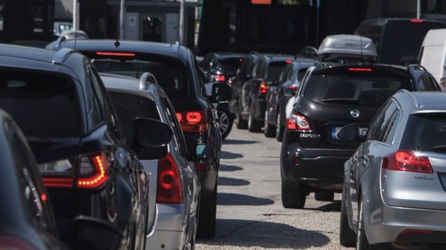 Πρόστιμο 30.000 ευρώ σε ιδιοκτήτες ΙΧ – Ποιους απειλεί με οικονομικό μαρασμό