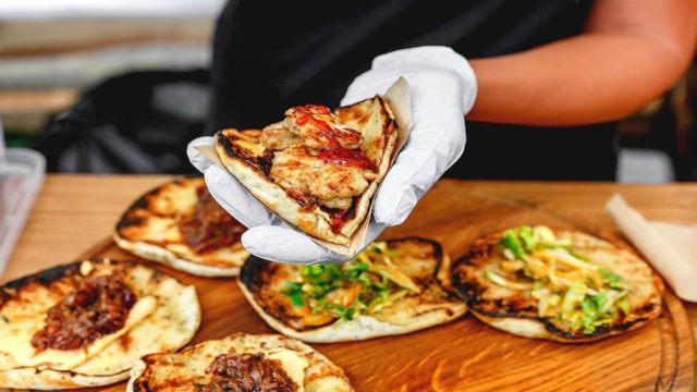 12+1 street food που θα ιντριγκάρουν τον ουρανίσκο σας!
