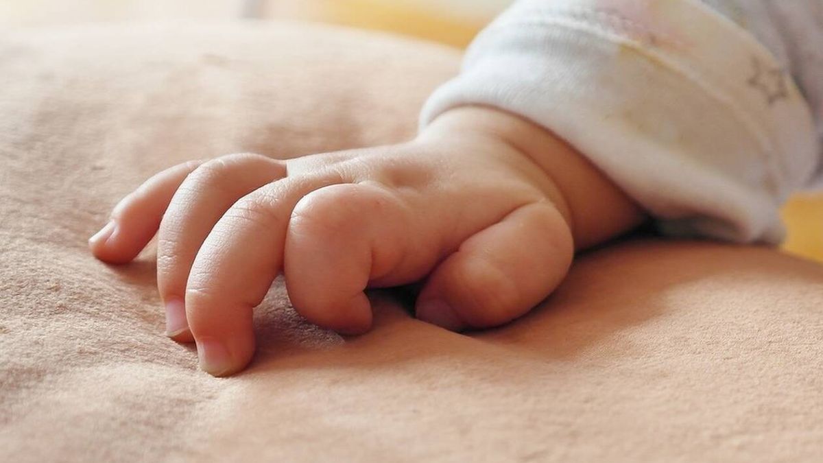 Θρίλερ με τον θάνατο 15 παιδιών σε δύο κλινικές: Η «άγνωστη» έρευνα της ΕΛ.ΑΣ. στο Μαρούσι για τον καρδιοχειρουργό