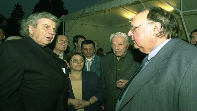 Θεόδωρος Πάγκαλος: Είχε “δει” πριν 2 χρόνια το θάνατό του! «Σε λίγο θα σε συναντήσω ξανά…» – Το μακάβρια προφητικό tweet όταν πέθανε ο Μίκης Θεοδωράκης (photo)