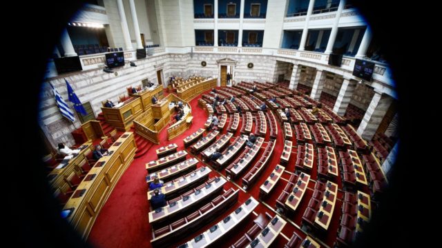 Εκλογές 2023: Ορκίζεται σήμερα (28/5) η Βουλή της κάλπης της 21ης Μαΐου – Όλες οι διαδικασίες μέχρι την άμεση διάλυσή της