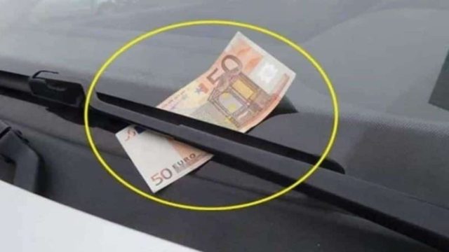 Αν βρείτε χαρτονόμισμα στο παρμπρίζ του αυτοκινήτου σας, μην χαρείτε! Είναι μεγάλη απάτη!