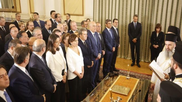 Επάνοδος Κυριάκου Μητσοτάκη: Τα μηνύματα και οι στόχοι στο πρώτο υπουργικό συμβούλιο – Τα νομοσχέδια που έρχονται
