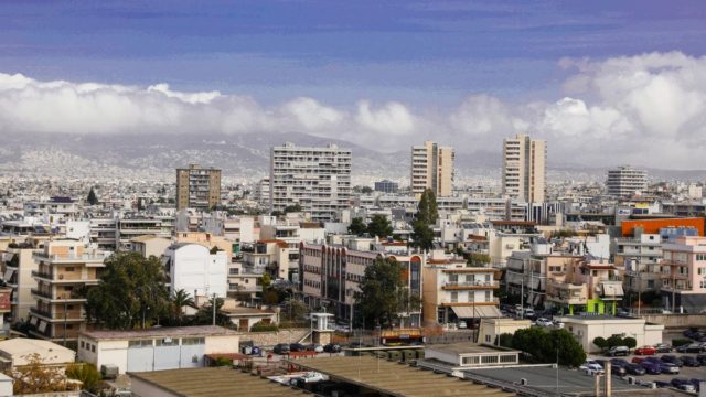 ΑΑΔΕ: Ξεμπλοκάρουν χιλιάδες μεταβιβάσεις ακινήτων – Οι 4 σημαντικές αλλαγές!