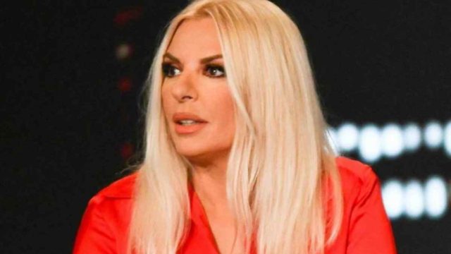 «Βόμβα» στο Mega: Με το ένα…πόδι εκτός καναλιού η Αννίτα Πάνια – Οι τηλεοπτικές προτάσεις που δέχτηκε
