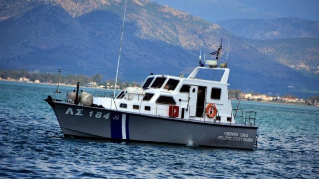Ναυάγιο με μετανάστες ανοιχτά της Πύλου: 17 νεκροί – Φόβοι για περισσότερα θύματα
