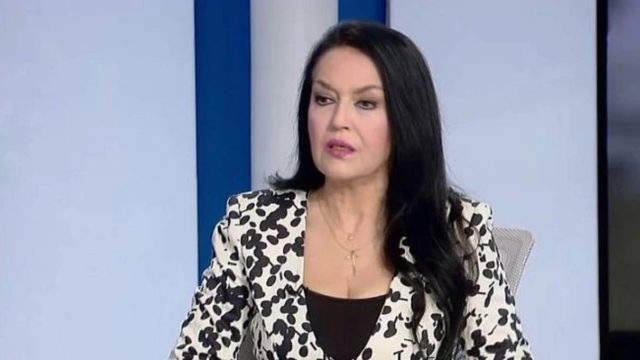 Κόλαφος η Ελένη Φιλίνη: «Στα πρώτα χρόνια της καριέρας με είχε…»