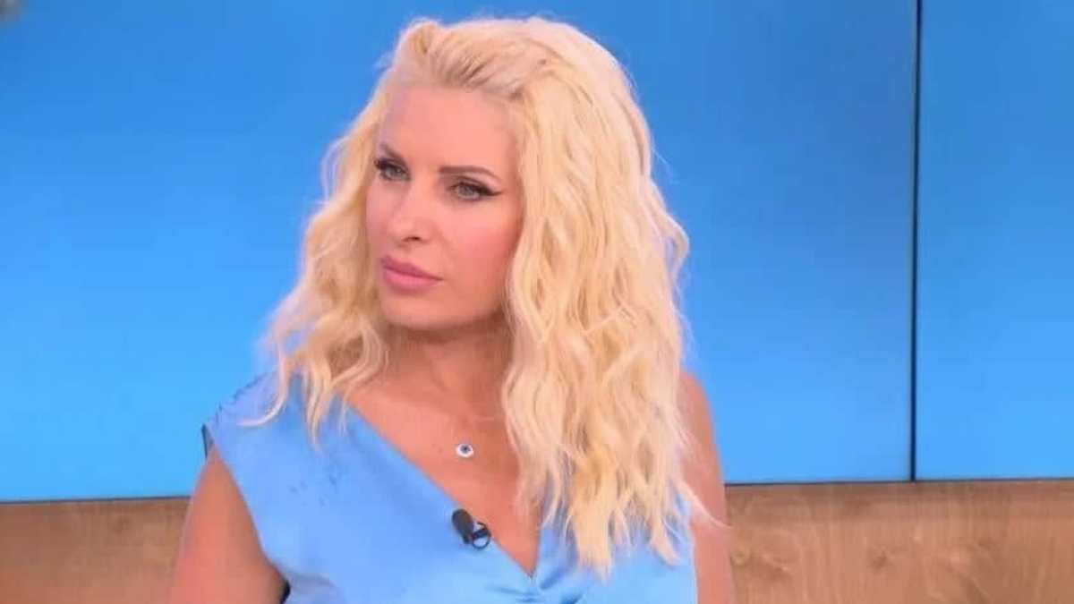 «Διάλυση» για την Ελένη Μενεγάκη: 4 αποχωρήσεις από την εκπομπή της – Ποιοι θα της κουνήσουν το…μαντήλι