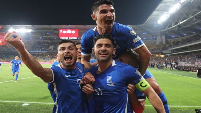 Ελλάδα – Ιρλανδία 2-1: Με εξαιρετικό Μπακασέτα και γκολάρα Μασούρα η Εθνική έκανε το 2X2 και ονειρεύεται EURO