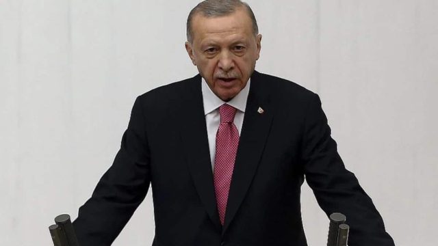 Ερντογάν: Προανήγγειλε την αναθεώρηση του συντάγματος και κάλεσε τους Τούρκους να ενωθούν