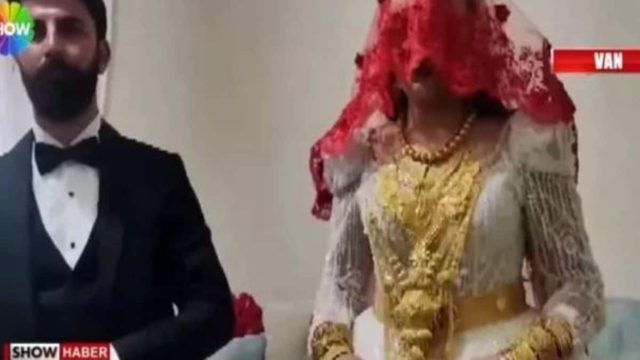 Γάμος χλιδή: Κρέμασαν στη νύφη 4 κιλά χρυσό, εκατομμύρια λίρες και μετρητά που μετρούσαν για μέρες οι κουμπάροι