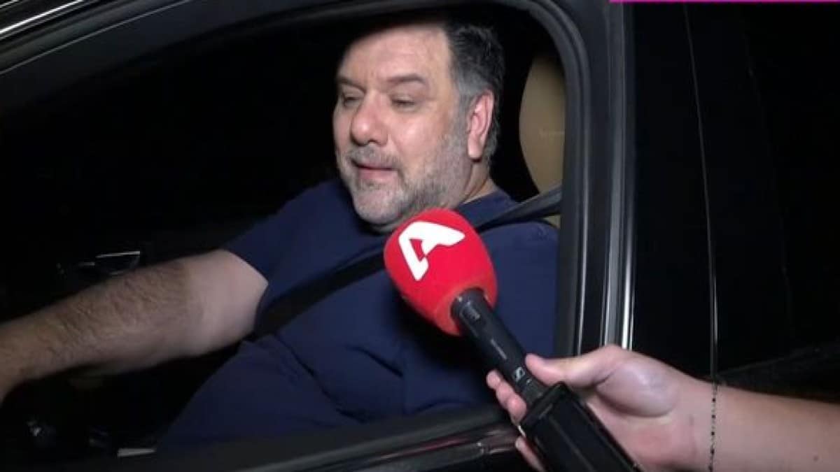 «Τα κιλά δεν βοηθάνε. Η άπνοια δυσκολεύει» – Συγκλονίζει ο Γρηγόρης Αρναούτογλου για την περιπέτειά του με τον κορωνοϊό (Video)