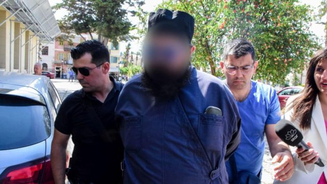 «Μου αρέσουν τα αντρικά πόδια»: Φρίκη από τις αποκαλύψεις για τον σάτυρο ιερέα στο Ναύπλιο