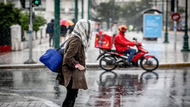 Έκτακτο δελτίο επιδείνωσης του καιρού – «Κόκκινος» συναγερμός από την ΕΜΥ για τις επόμενες ώρες