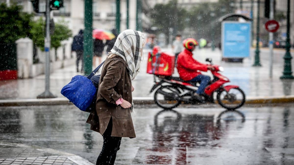 Έκτακτο δελτίο επιδείνωσης του καιρού – «Κόκκινος» συναγερμός από την ΕΜΥ για τις επόμενες ώρες