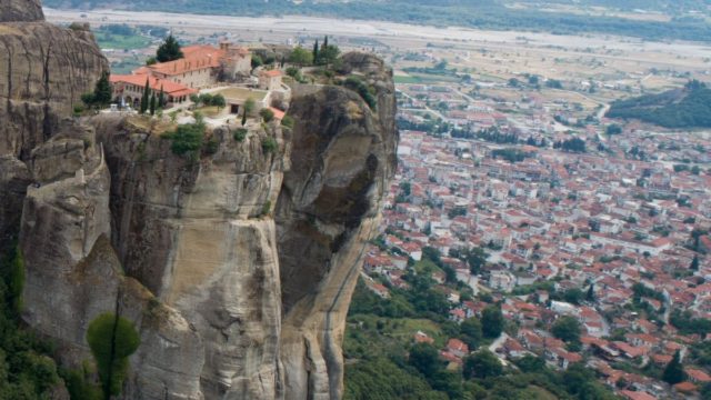 Ποιο είναι το αντίθετο της Καλαμπάκας… Το καμένο ανέκδοτο της ημέρας (6/6)