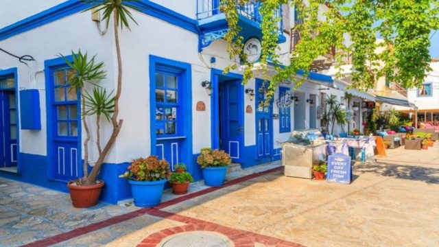 Θησαυρός του Αιγαίου: Το άγνωστο χωριουδάκι της Σάμου που πήρε την 3η θέση στα «διαμάντια» της Ευρώπης!