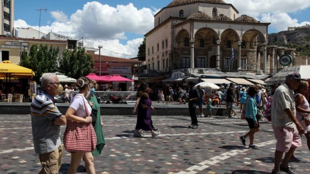 ΕΟΔΥ – Κορωνοϊός: 38 νεκροί και 37 διασωληνωμένοι την τελευταία εβδομάδα