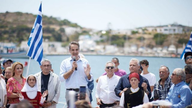 Μητσοτάκης από Λειψούς: «Η πατρίδα μας έχει σύνορα και στη θάλασσα και στον αέρα και στη στεριά»
