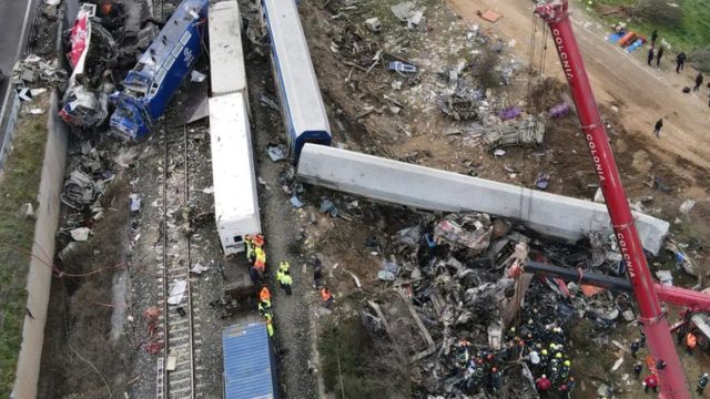 Τέμπη: Στις 10 Ιουλίου θα απολογηθεί το διευθυντικό στέλεχος του ΟΣΕ για τις κατηγορίες σχετικά με το δυστύχημα