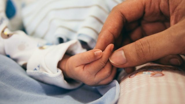 Στρεπτόκοκκος: Ανησυχία μετά τον θάνατο του 8χρονου στην Ημαθία – Τα συμπτώματα που πρέπει να προσέξουν οι γονείς