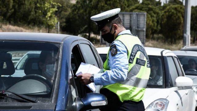 Βαρύ πρόστιμο για τη συνήθεια του καλοκαιριού – «Ξινό» το μπάνιο στη θάλασσα φέτος